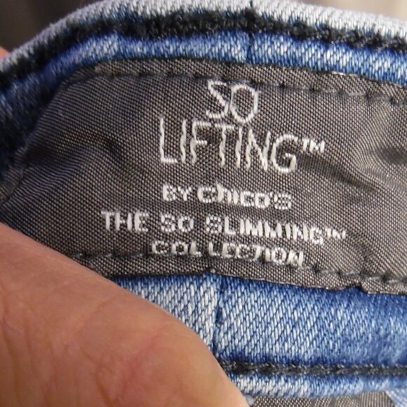 Chicos Jeans Womens Size 0 Blue So Lifting Slim Leg Mid Rise EUC - Picture 7 of 13